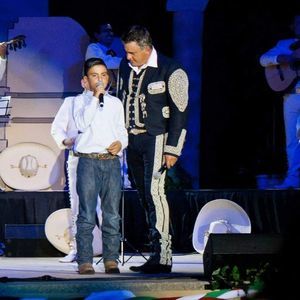 Meet your Posher, Hector